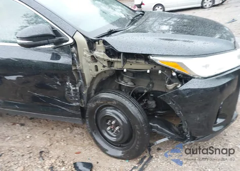 2019 Toyota Highlander Le from USA, damaged, VIN 5TDBZRFH3KS724426